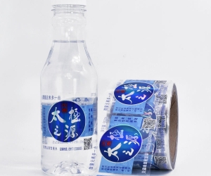 Những Yếu Tố Ảnh Hưởng Đến Giá Thành In Team Nhãn Màng Co Giá Xưởng