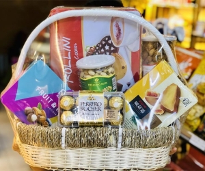 Lưu Ngay Địa Chỉ Đặt Màng Co PVC Giỏ Quà Tết Chất Lượng, Giá Cả Phải Chăng