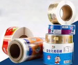 So sánh tem nhãn PVC với các loại tem nhãn khác: Chọn loại nào phù hợp với nhu cầu của bạn?